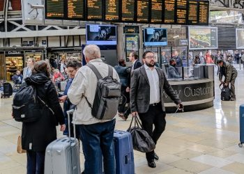 캐나다, 미국여행 경보 발령…LGBTQ 대상