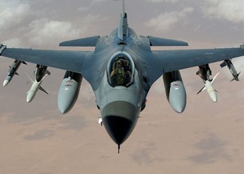 미, 우크라 F-16 전투기 제공 승인…훈련 후 전장으로