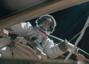 “태양과 지구 사이 차양막 설치하자”…온난화 억제 최후의 제안