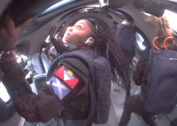 버진갤럭틱, 첫 민간우주관광..1인당 20만달러(영상)