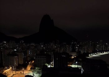 브라질 국가적 정전 사태, 전국 대혼란…원인 불명