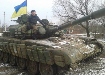 “우크라 대반격 지지부진은 서방 지원 늦은 탓”