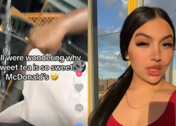 설탕 봉지째 들이붓는 맥도날드 음료 제조법 폭로