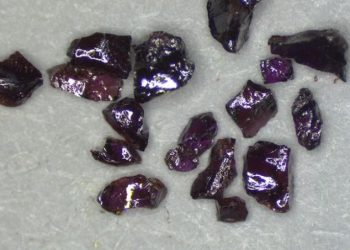 네이처 “LK-99, 초전도체 아냐…불순물일 뿐”