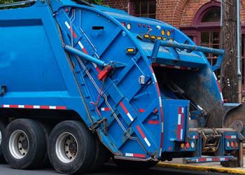 청소차에 치여 중상 여성, 샌디에고시 상대 소송