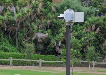 ‘범죄불안’ 주민들, “공원에 실시간 감시카메라 설치 필요”