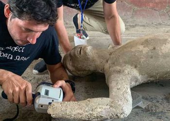 2000년전 폼페이 화산폭발, X레이로 본 희생자들 사망원인은