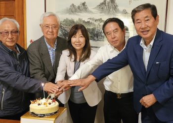 시니어센터 신임 신영신 이사장, 첫 이사회..임원진 구성