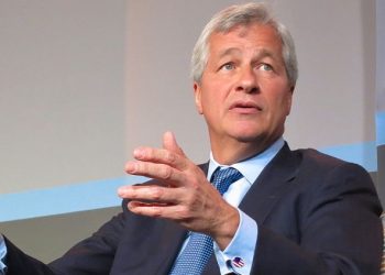 JP모건 CEO “미국 경제, 수년간 호황될 거란 생각? 큰 실수”