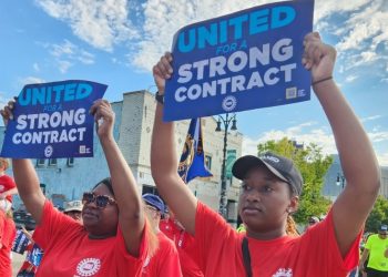 노조 파업, 자동자업계로 확산…전미자동차노조 파업 움직임