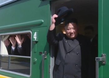 “김정은, 11일 전용열차 출발…블라디보스톡 정상회담”