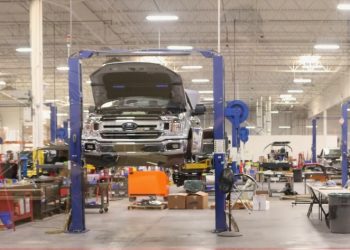 자동차 보험료 치솟는다, 일부 50% 급등 …보험가입 포기, 무보험차량 늘어