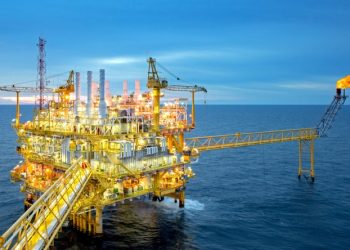 유가 10개월 만에 최고치 급등…뉴욕증시 하락…다우 200P↓