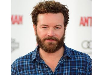 여배우 성폭행 할리웃 스타, 종신형 선고