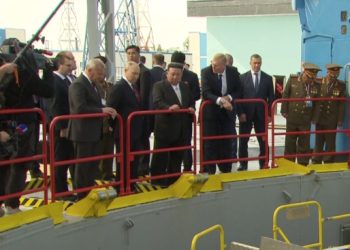 푸틴-김정은 정상회담 “북-러 관계격상, 제국주의 맞서자”…김”푸틴 모든 결정 지지”