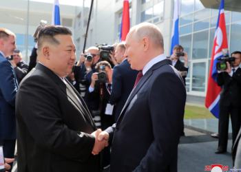 “푸틴, 평양 간다”…”김정은 방북 초청, 푸틴 흔쾌히 수락”