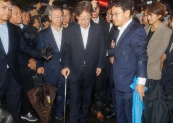 검찰, 추석에도 이재명 구속영장 기각 사유 검토