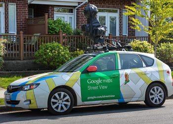 “구글지도 따라가다 무너진 다리서 추락사”…유족  소송