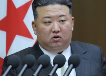 북한, 핵무력정책 헌법화…김정은 “핵무기 기하급수적 늘려야”