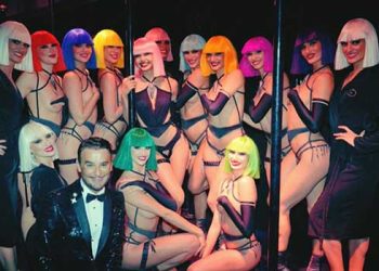 블핑 리사 출연 19금 누드쇼, 지수·로제도 관람