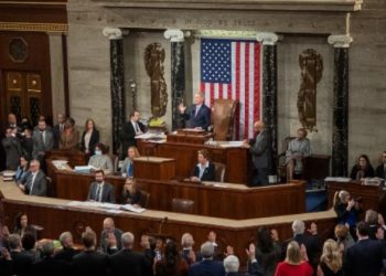 사상 초유 하원의장 해임 사태…바이든 “새 의장 신속하게 선출해야”