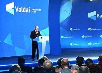 푸틴 “서방 지원 끊기면 우크라 1주일도 못 간다”