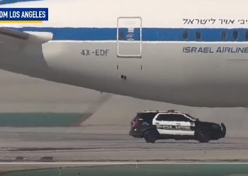 텔아비브 탈출 LA 도착 “이제 살았어요”(영상)