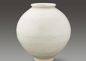 35억원짜리 백자 달항아리…경매기록 경신할까