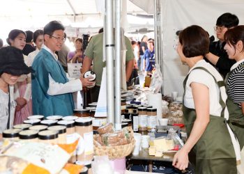 ‘한인축제 농수산엑스포 대박’…참가업체들 “한국 농특산물 미국판로 개척 지름길”