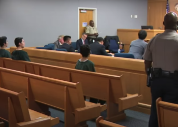 [조씨 살해사건 (10보)] “목사부인 이미희가 고문사주…지하실 표백제 청소지시” 경찰 법정 충격증언