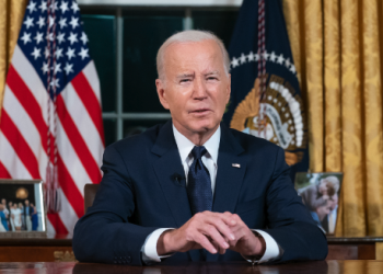 바이든 “지상전 연기해야”…백악관 “질문 잘못 들어” 해명