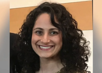 디트로이트 유대교회 회장, 자택에서 의문의 피살