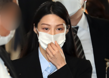 서울대 총장 “조민 대학원 입학 취소 후 장학금 환수할 것”