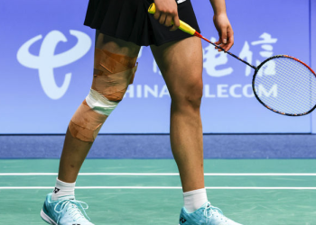 “참을 만하네”  무릎통증 방치하면 ‘주저 앉는다’