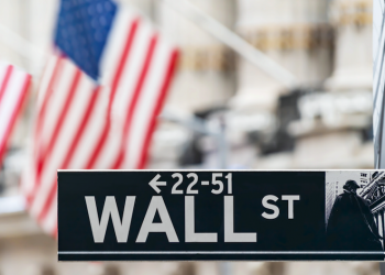 ‘고공행진’ 미국 국채금리에 커지는 우려…”잠재적 재앙..경제냉각”