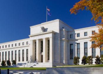 연준, 이번주 FOMC 회의…”99.5% 동결” 예측