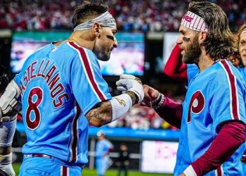 필라델피아, 애틀랜타 꺾고 챔피언십시리즈 진출