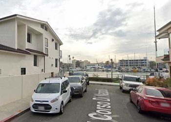 롱비치 주택서 노부부 숨진 채 발견…남편이 부인 살해 후 자살 추정