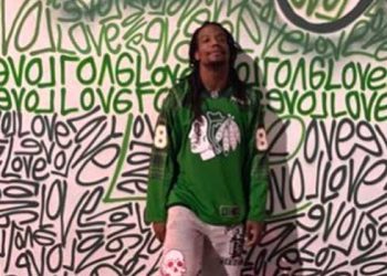 ‘모친 살해’ 전 NFL 선수, 샌디에고 국경서 체포