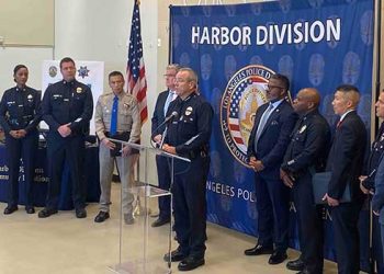 남가주 전역서 떼강도 갱단소탕작전, 30여명 체포