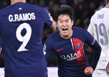 이강인, PSG·챔스리그 데뷔골…AC밀란에 3-0 완승