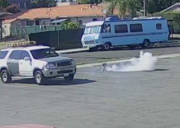 샌버나디노 ‘곰 인형 폭탄’ 제조범 체포(영상)