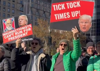 트럼프, 사기사건 재판 법정서 판사와 충돌