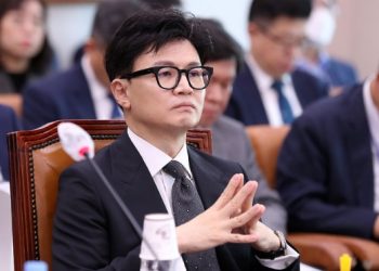 한동훈 “말로만 탄핵 겁박말고 하려면 해라”