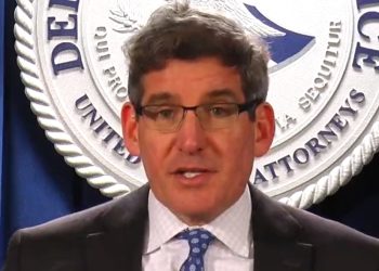 (2보)전문직 대상 ‘고급’ 매춘업소 운영 한인 일당 체포(영상)