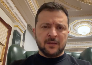 “젤렌스키 축출 가능성”…평화협상 거부 너무 완강