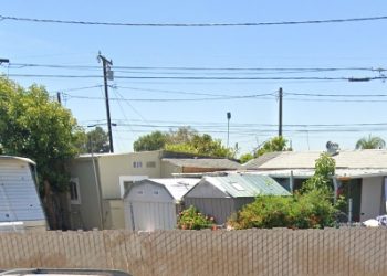 밸리지역 모빌홈 화재…애완견 구하려다 중화상