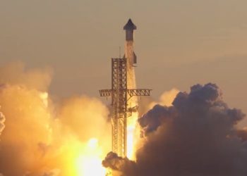 ‘스타십’ 시험발사 실패…핫스테이징’ 분리는 성공(영상)