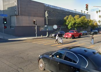 윌셔가 뺑소니 교통사고, 60대-30대 모자 사망