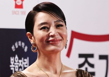 ‘밀수’ 5관왕…청룡 30년 김혜수 마지막 인사